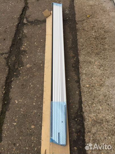 Подножка правая Nissan Patrol 10-18