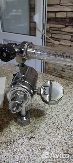 Редуктор углекислотный с подогревом