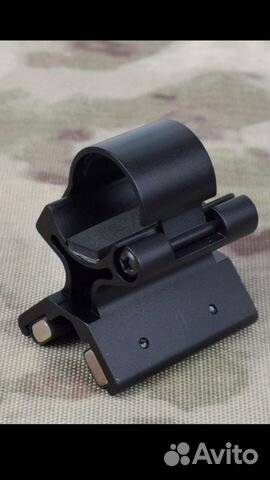 Магнитное крепление для подствольного фонаря