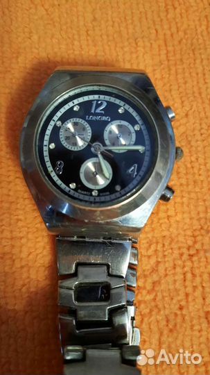 Часы кварцевые