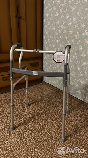 Ходунки для взрослых шагающие