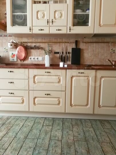 3-к. квартира, 123 м², 4/5 эт.