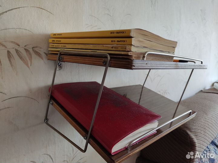 Полка для телефона