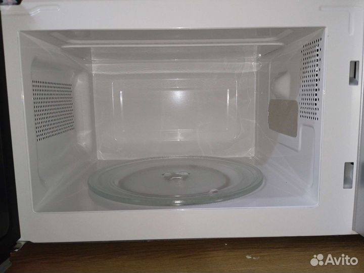 Микроволновая печь kraft 20mw7s-200m