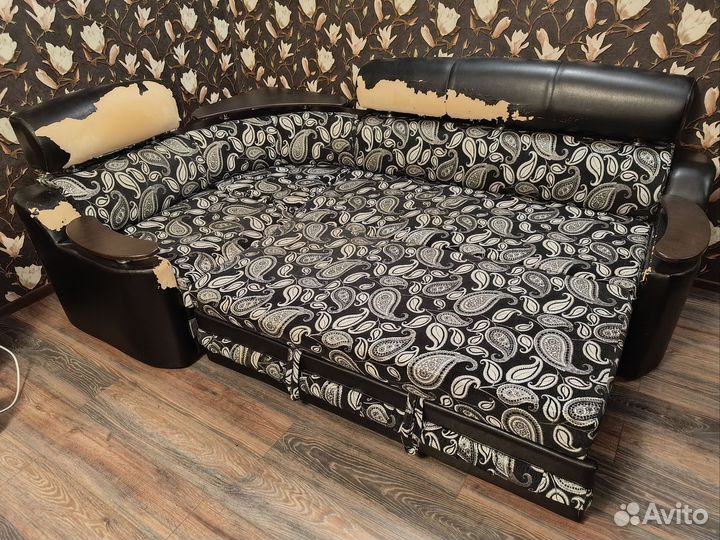 Диван угловой раскладной б/у