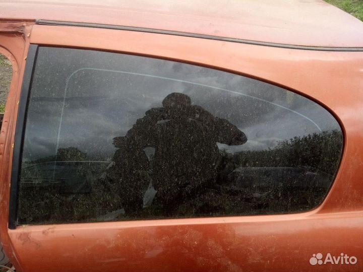 Стекло кузовное (Nissan Almera)