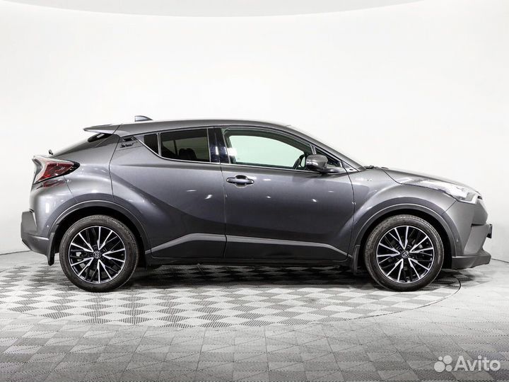 Toyota C-HR 1.8 AT, 2018, 116 084 км