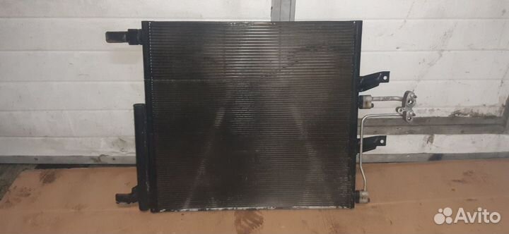 Dodge RAM 1500 2011-2012 радиатор кондиционера