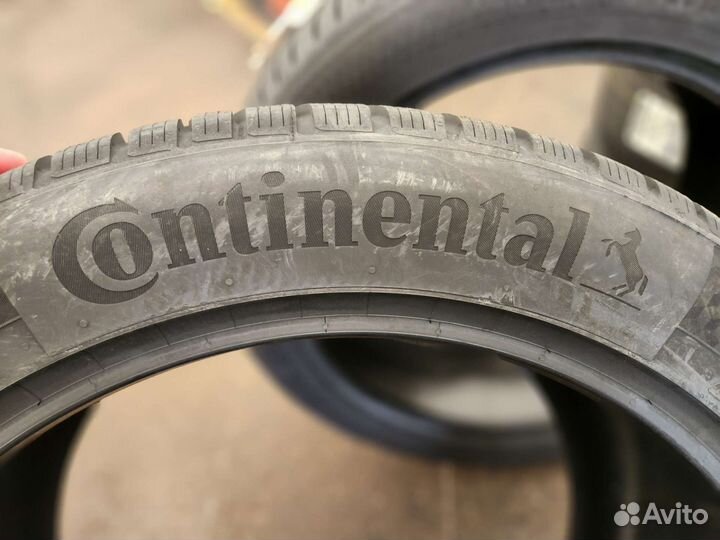 Continental ContiWinterContact TS 870 325/40 R22 114V