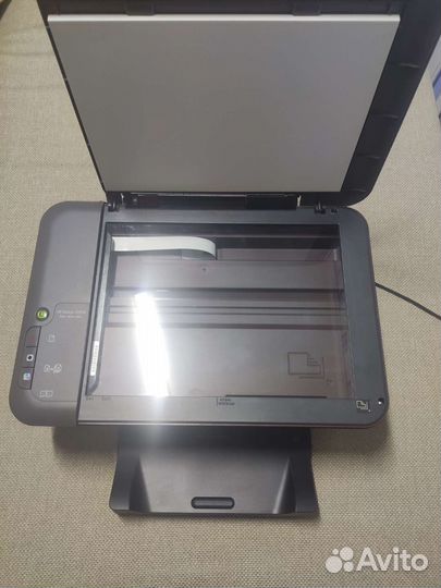 Струйное мфу HP deskjet 1050A