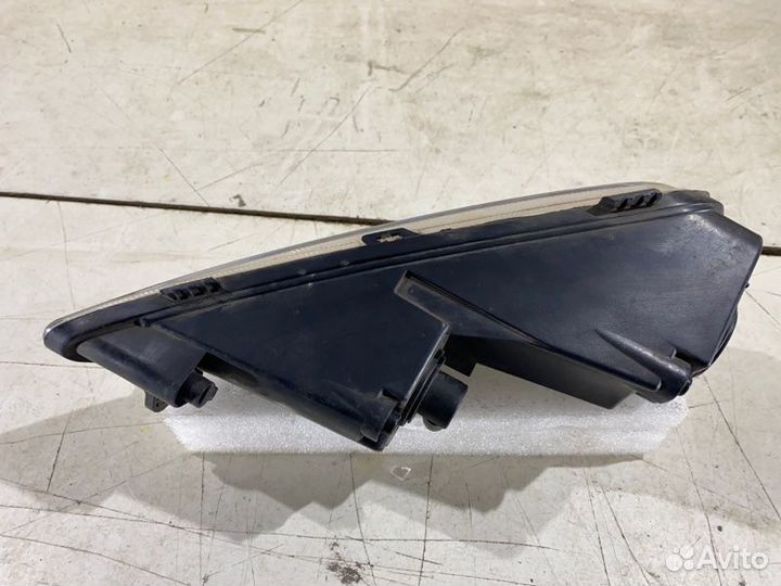 Птф передний Volkswagen Passat B7 2011-2015