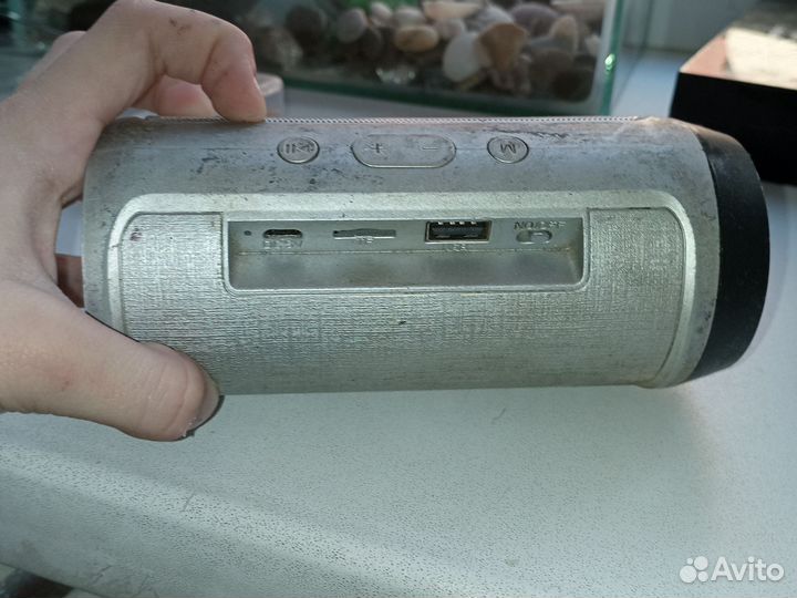 Колонка jbl