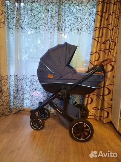 Детская коляска 3 в 1