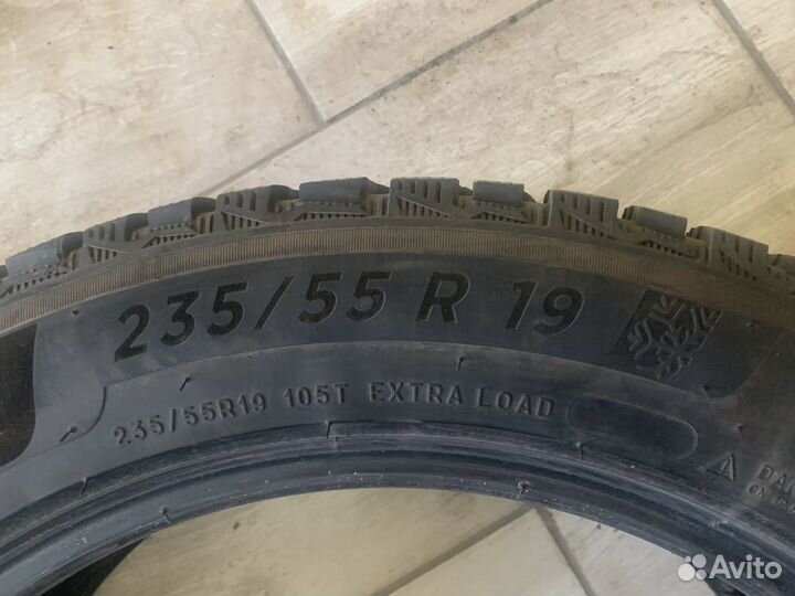 Michelin X-Ice North 2 235/55 R19