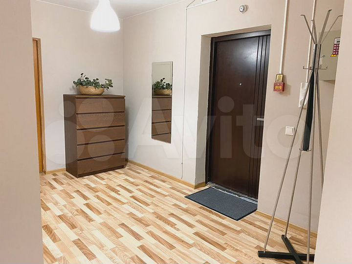 Комната 18 м² в 3-к., 15/32 эт.