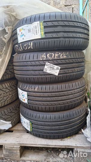 Westlake Zuper Eco Z-107 235/45 R17