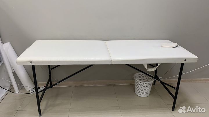 Массажная кушетка