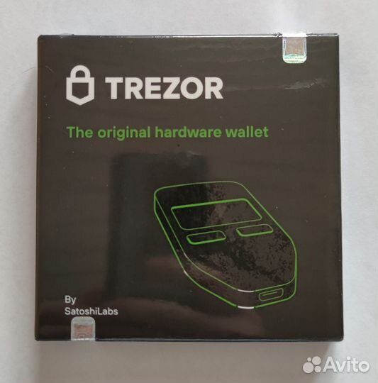 Trezor one белого цвета, гарантия из Европы
