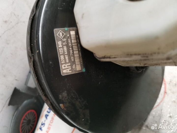 Вакуумный усилитель тормозов Nissan Note 1.4