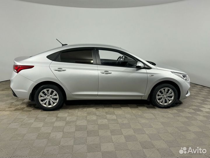 Hyundai Solaris 1.6 МТ, 2017, 60 000 км