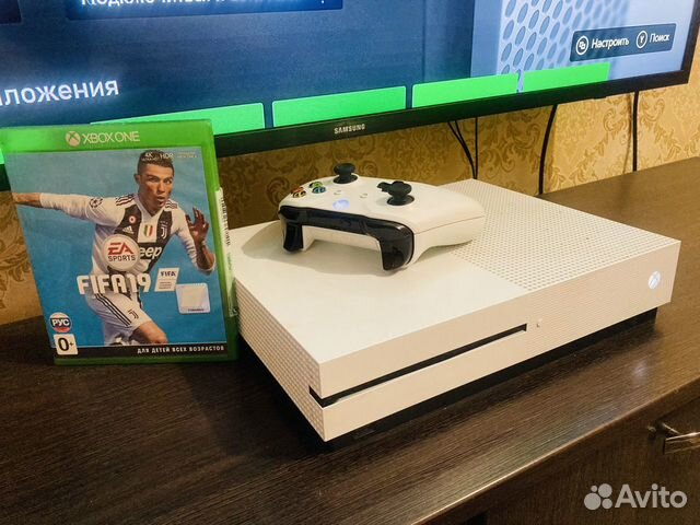 Microsoft Xbox One S 1trb