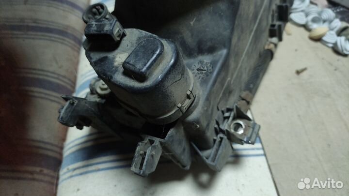 Фара audi 80 б4