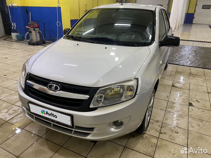 LADA Granta 1.6 МТ, 2013, 243 000 км