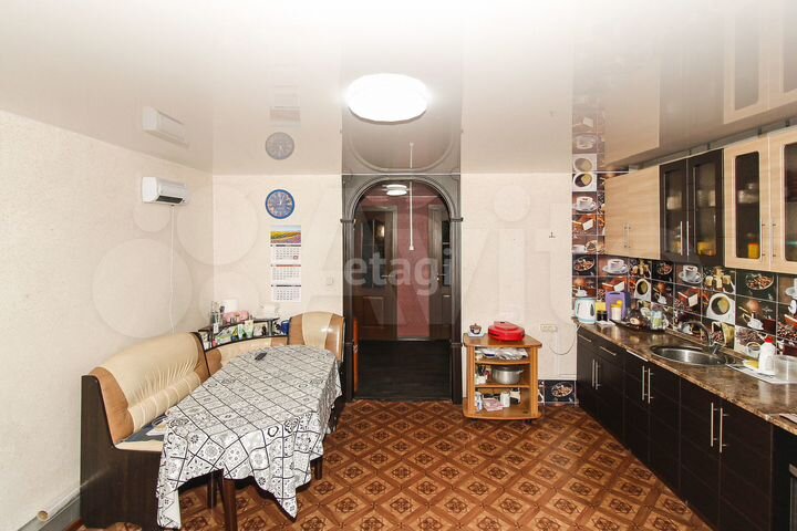 Дом 110 м² на участке 15,7 сот.