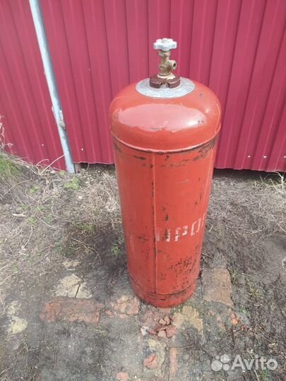 Газовый баллон 50 литров в рабочем состоянии