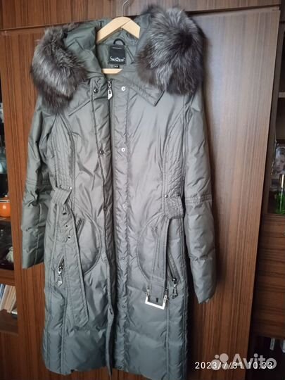 Зимний женский плащ