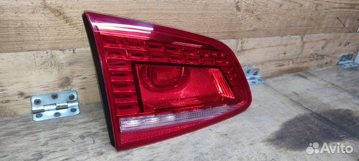 Фонарь внутренний задний левый Volkswagen Passat