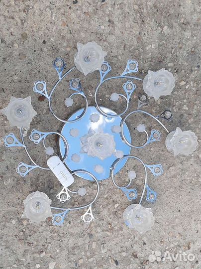 Люстра потолочная