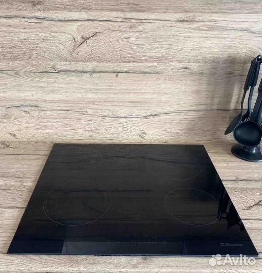 Варочная панель электрическая Hansa (BHC633009)