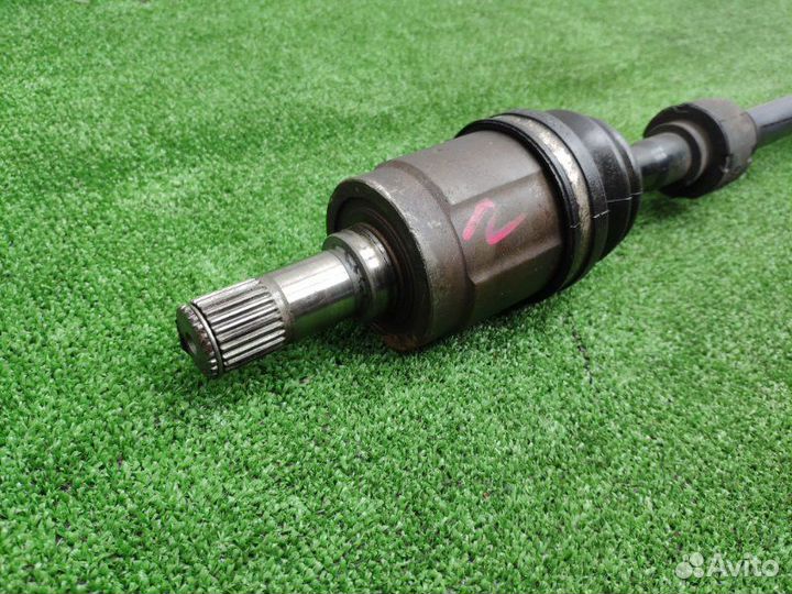 Привод передний правый Honda Civic 4D R18A1 2009