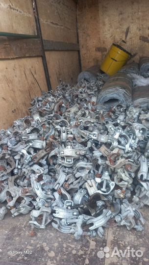 Хомуты для строительных лесов