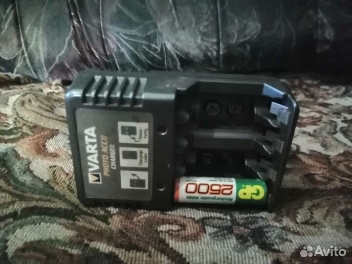 Зарядное устройство для аккумуляторных батареек