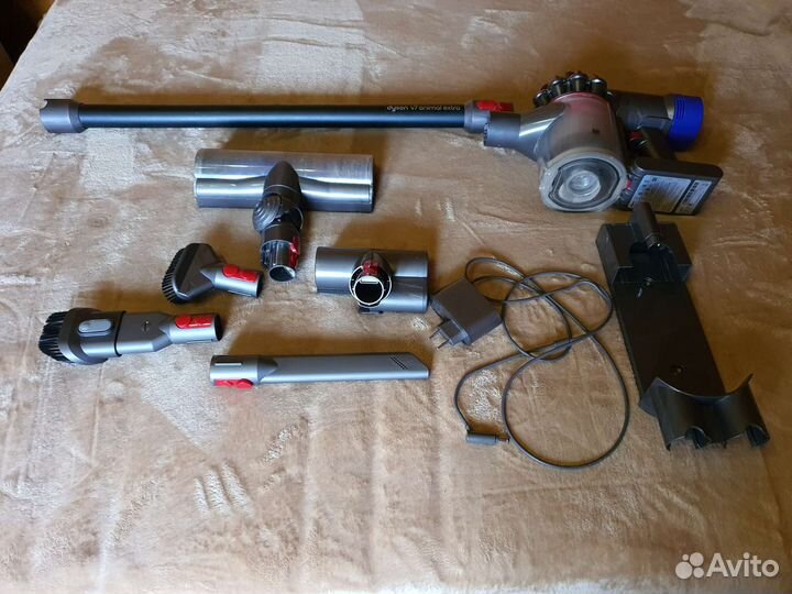 Пылесос Dyson V7 animalextra