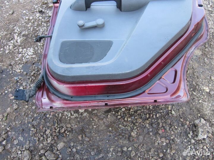 Дверь задняя правая в сборе Форд С Мах