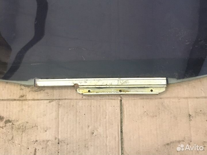 Стекло задей правой двери Geely MK(2679)