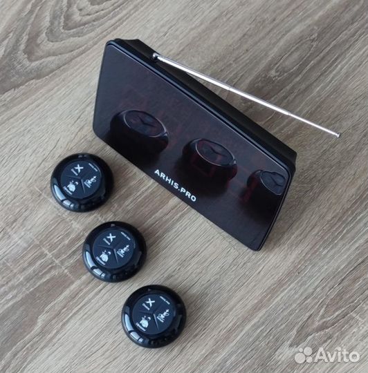 Влагозащищенная кнопка вызова персонала и табло