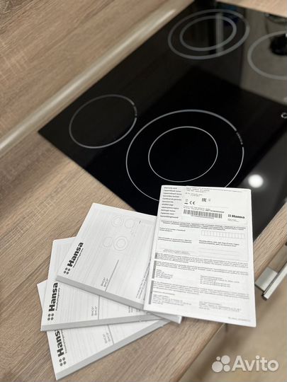 Встраиваемая электрическая панель Hansa 66506