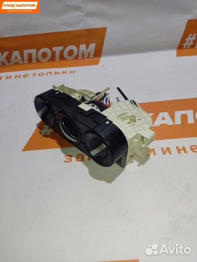 Блок управления печки/климат-контроля Nissan T31