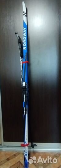 Продам лыжи