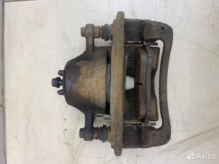 Суппорт тормозной передний правый Hyundai Solaris