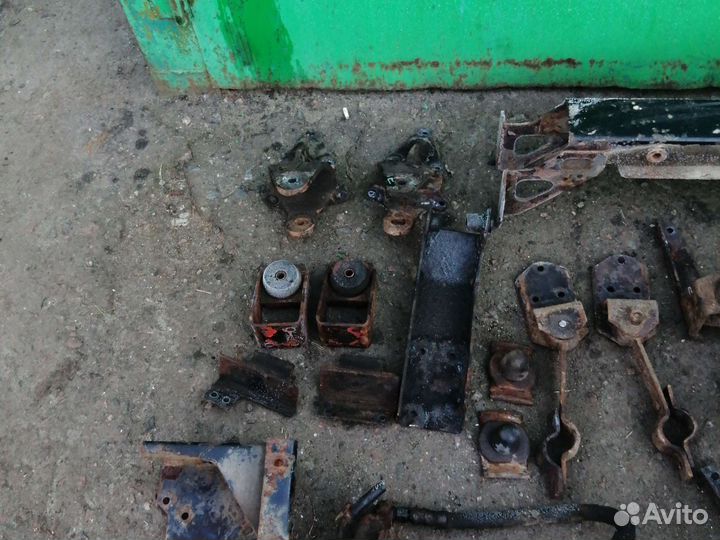 Поперечина рамы, балка, маз-4370 Зубренок