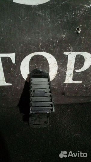 Воздуховод Nissan Tiida