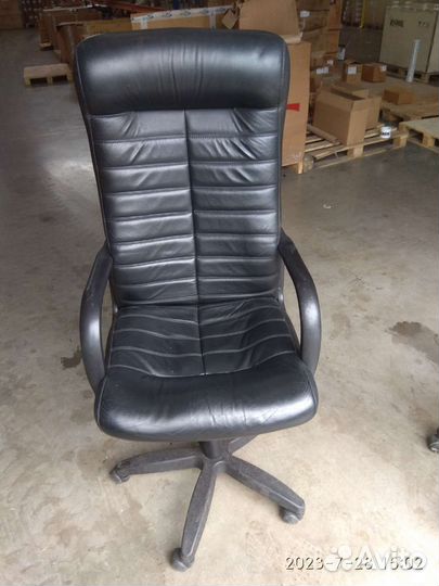 Компьютерный стул бу