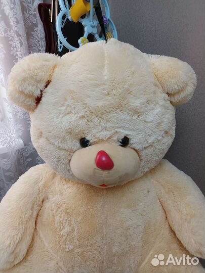 Плюшевый медведь