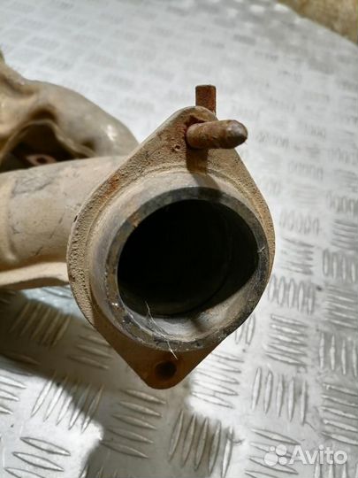 Коллектор выпускной левый Bmw X5 e53 2000-2007