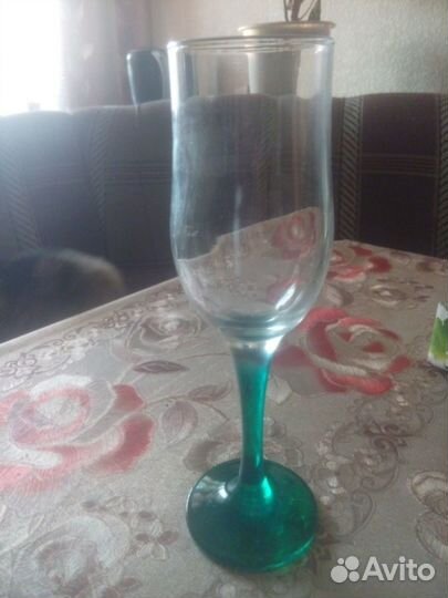 Бокалы для вина,новые